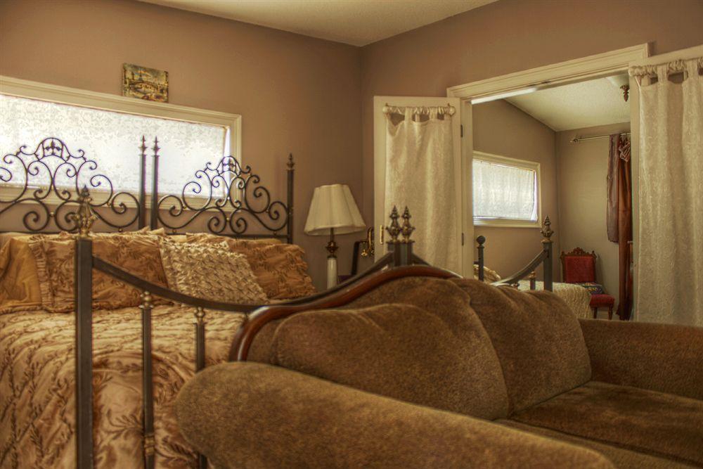 Naomi'S Inn Bed & Breakfast Springfield Extérieur photo