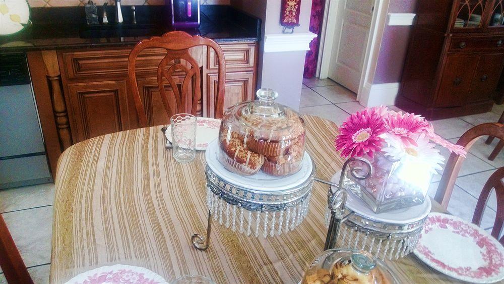 Naomi'S Inn Bed & Breakfast Springfield Extérieur photo