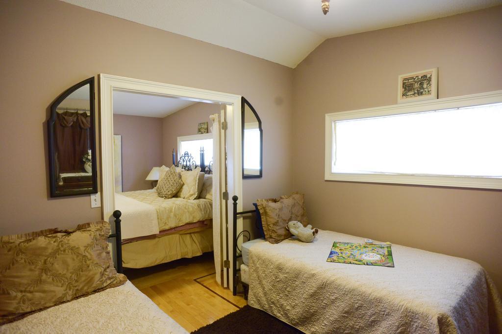 Naomi'S Inn Bed & Breakfast Springfield Extérieur photo