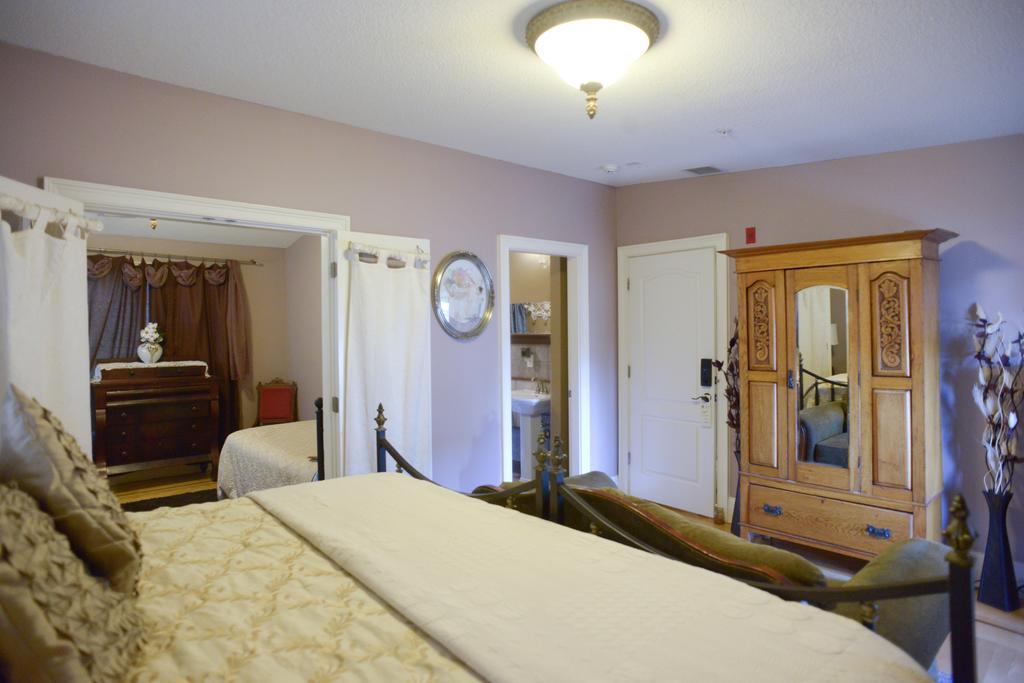 Naomi'S Inn Bed & Breakfast Springfield Extérieur photo