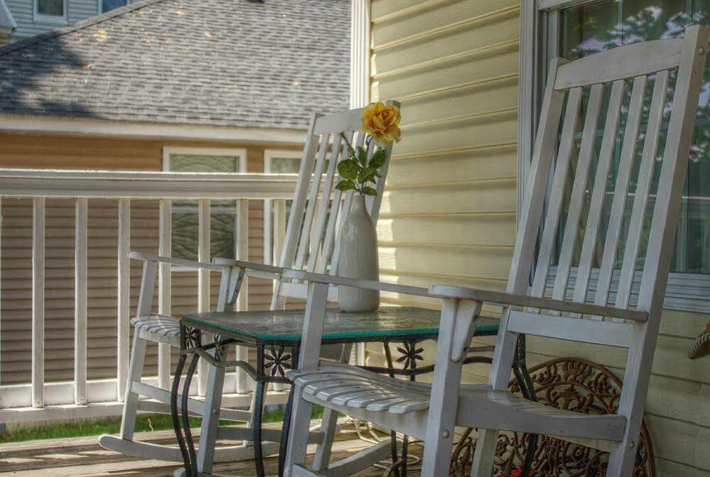 Naomi'S Inn Bed & Breakfast Springfield Extérieur photo
